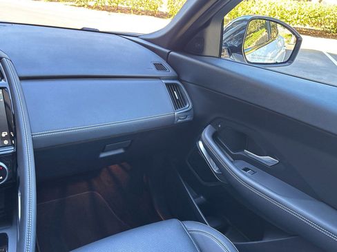 Used 2024 Jaguar E-PACE R-Dynamic SE image 29