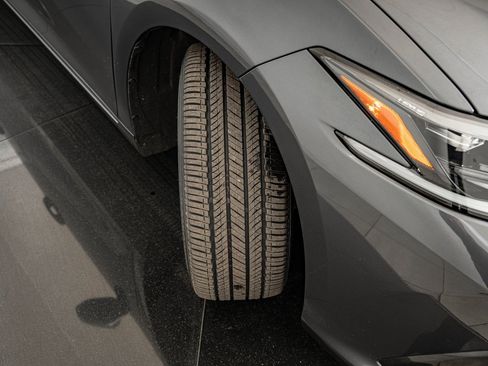 Certified 2024 Lexus ES 350 F Sport w/ Accessory Package (Z2) image 45