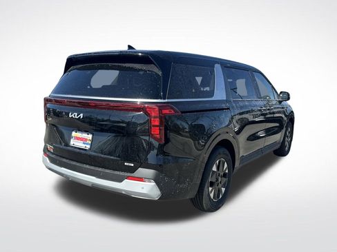 New 2026 Kia Carnival LXS FWD image 5