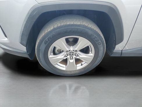 Used 2023 Toyota RAV4 XLE w/ Convenience Package FWD image 26