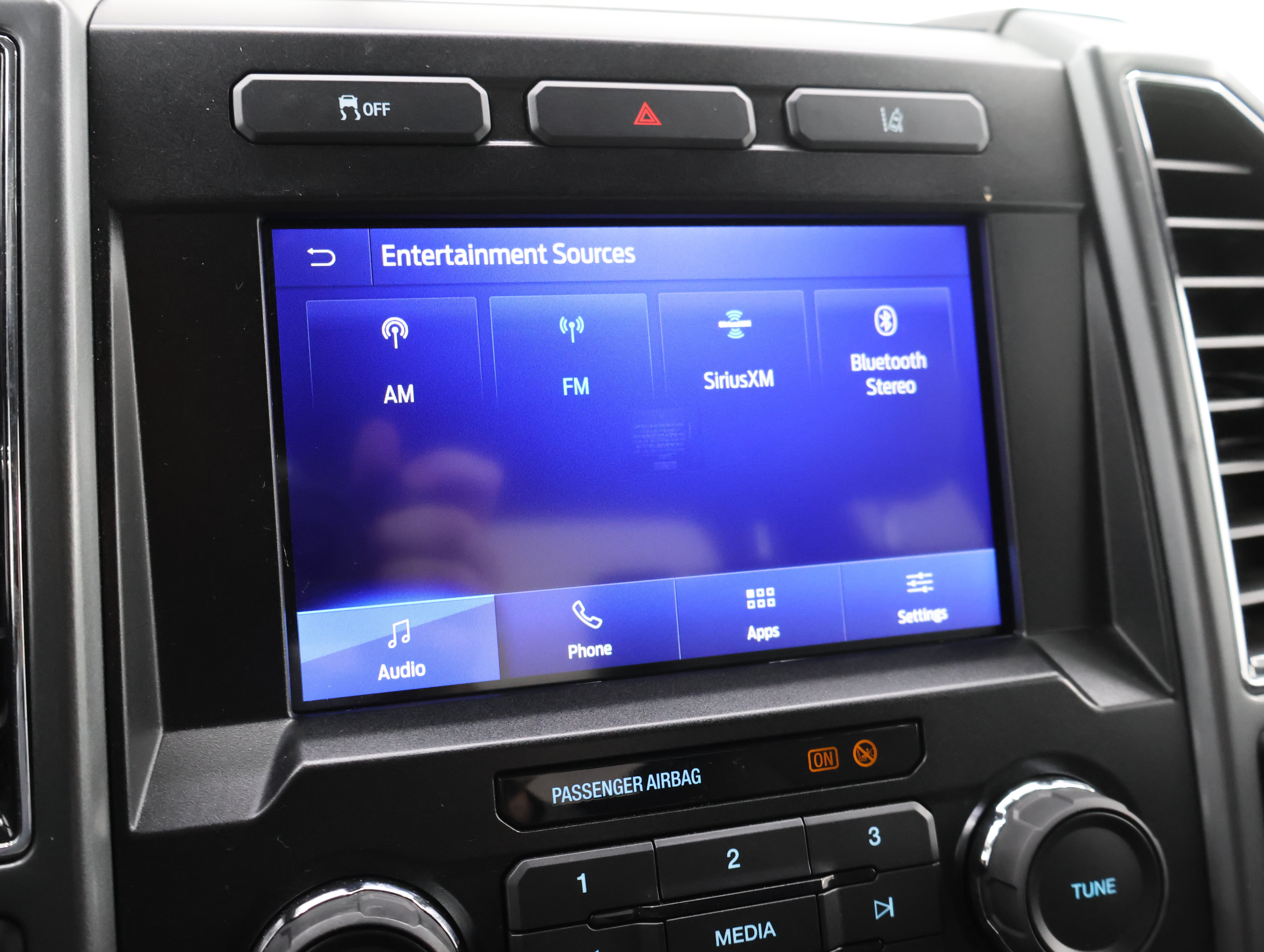 Used 2020 Ford F250 XLT w/ XLT Value Package AWD/4WD image 39