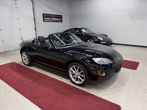 Used 2012 MAZDA MX-5 Miata Grand Touring w/ Premium Pkg RWD image 7