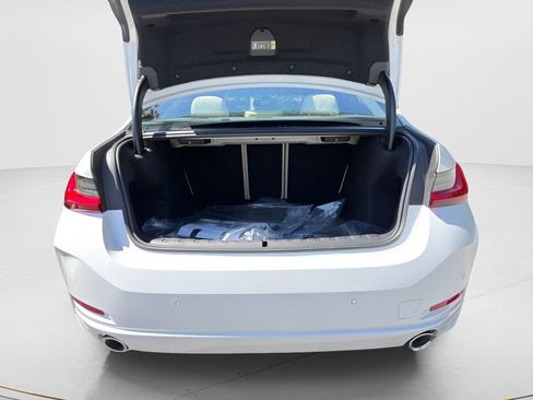 New 2026 BMW 330i Sedan w/ Convenience Package RWD image 23
