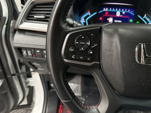 Used 2024 Honda Odyssey Sport image 16
