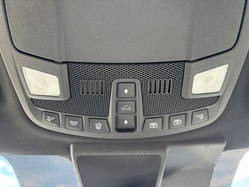 Used 2020 Ford F150 Lariat w/ Equipment Group 502A Luxury image 27