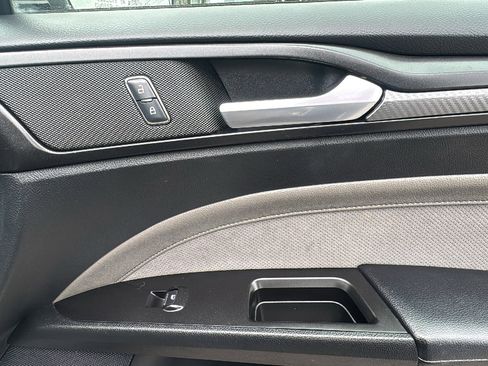Used 2018 Ford Fusion Sport w/ Equipment Group 401A AWD/4WD image 31