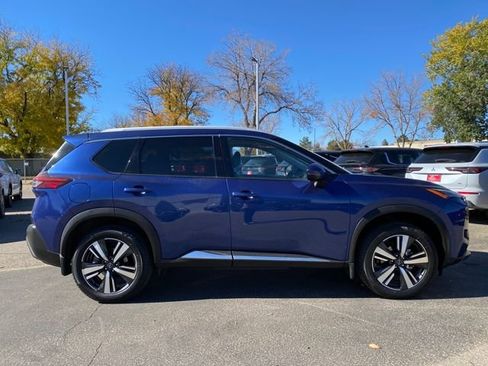 Certified 2023 Nissan Rogue SL image 6