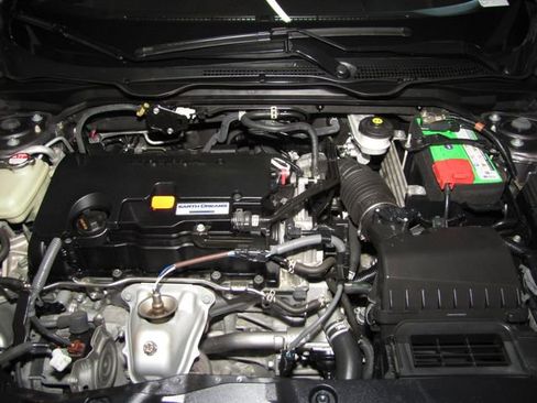 Used 2020 Honda Civic Sport image 21