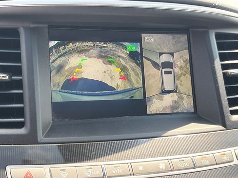 Used 2020 INFINITI QX60 Luxe w/ Edition 30 Essential Package FWD image 10