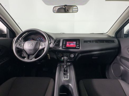 Used 2022 Honda HR-V LX image 14