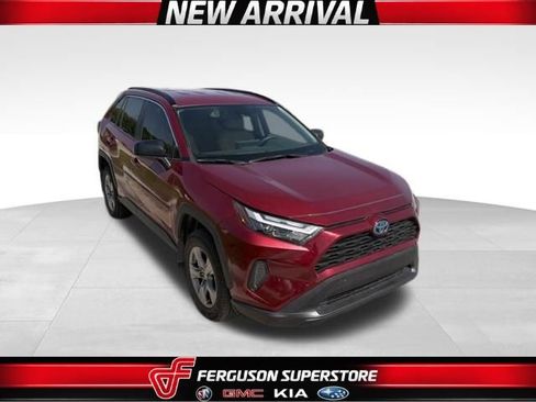 Used 2024 Toyota RAV4 LE AWD/4WD image 1