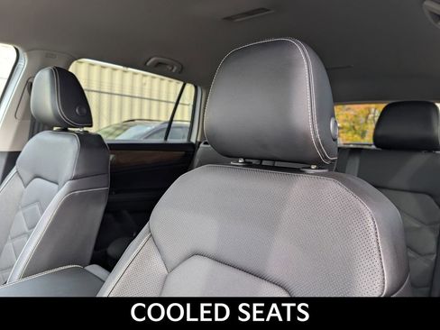 Used 2024 Volkswagen Atlas SE image 9