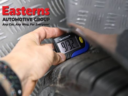 Used 2024 Nissan Altima 2.5 SR FWD image 26