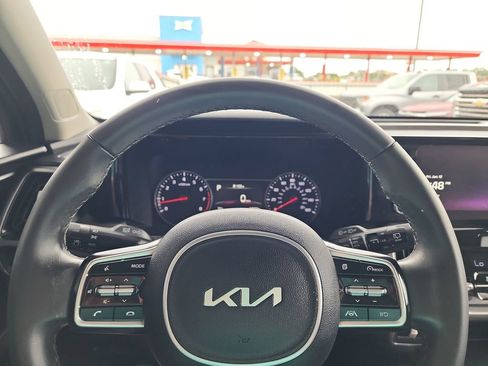 Used 2023 Kia Sorento S w/ Panoramic Sunroof Package FWD image 22