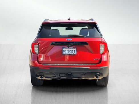Certified 2023 Ford Explorer ST-Line w/ Class IV Trailer Tow Package image 5