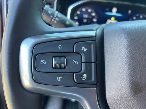 Used 2025 Chevrolet Silverado 2500 LTZ w/ LTZ Convenience Package image 18