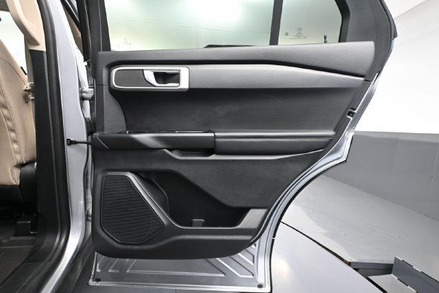 Used 2022 Ford Explorer 4WD image 36