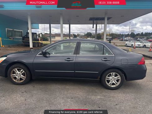 Used 2006 Honda Accord SE image 2