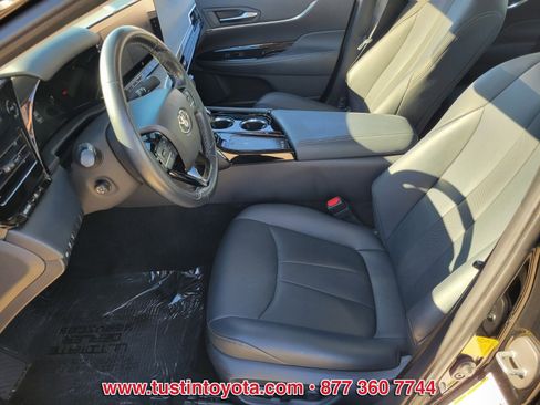 Certified 2022 Toyota Mirai XLE image 9