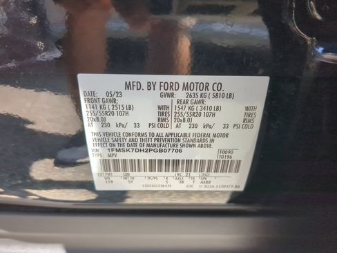 Certified 2023 Ford Explorer XLT w/ Equipment Group 202A RWD image 29