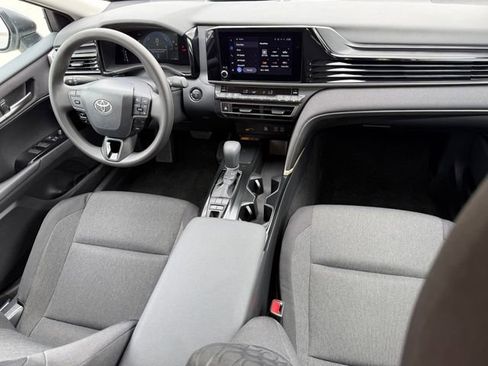 Used 2026 Toyota Camry LE FWD image 29