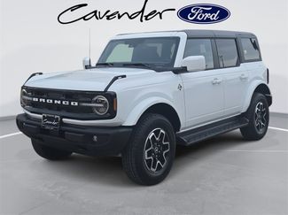 New 2025 Ford Bronco Outer Banks video 1