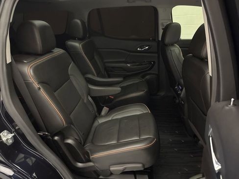 Used 2022 GMC Acadia AT4 w/ Preferred Package AWD/4WD image 59