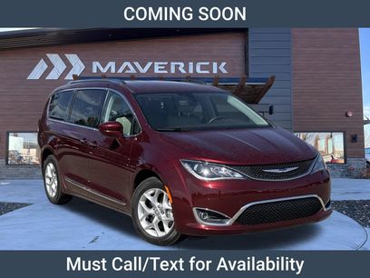 Used 2020 Chrysler Pacifica Touring-L Plus w/ Tire & Wheel Group