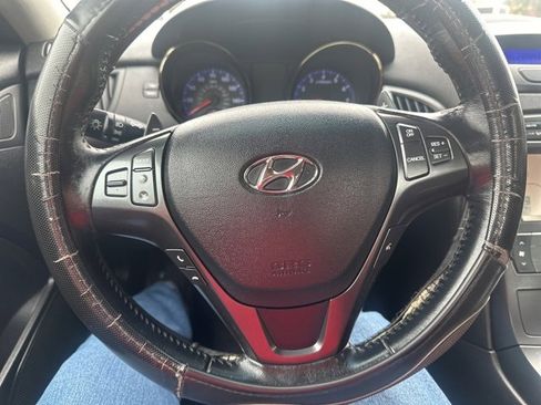 Used 2011 Hyundai Genesis 2.0T image 30