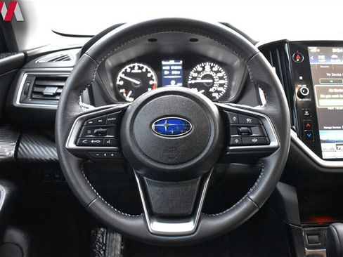 Used 2025 Subaru Ascent Premium AWD/4WD image 13
