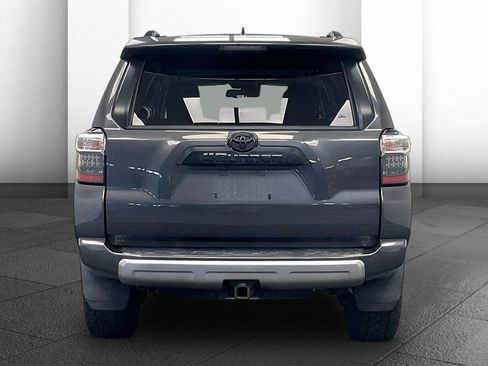 Used 2020 Toyota 4Runner TRD Off-Road Premium w/ Moonroof Package image 3