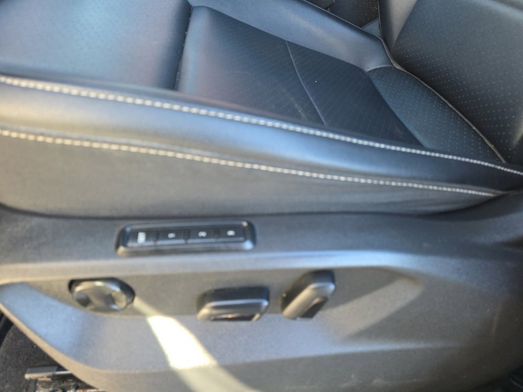 Used 2023 Volkswagen Atlas SEL AWD/4WD image 12