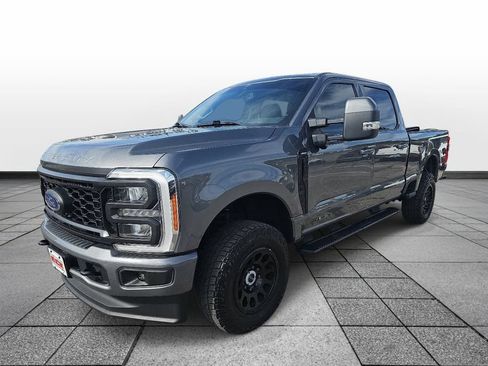 Used 2023 Ford F250 Lariat w/ Sport Appearance Package AWD/4WD image 1
