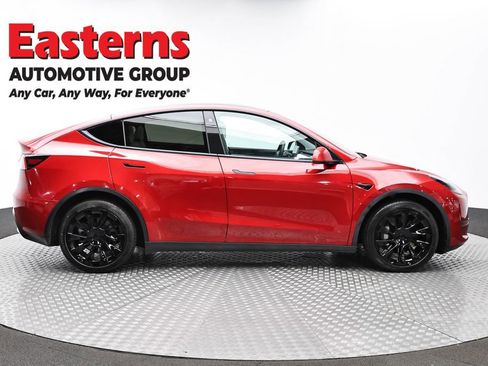 Used 2021 Tesla Model Y Long Range image 4