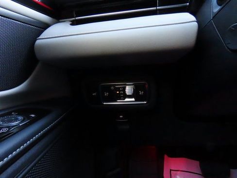 Used 2024 Lincoln Nautilus Reserve image 35