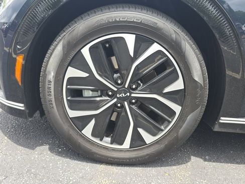 Used 2023 Kia EV6 Wind w/ Wind Technology Package RWD image 28