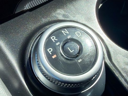 Used 2025 Ford Explorer Active image 29