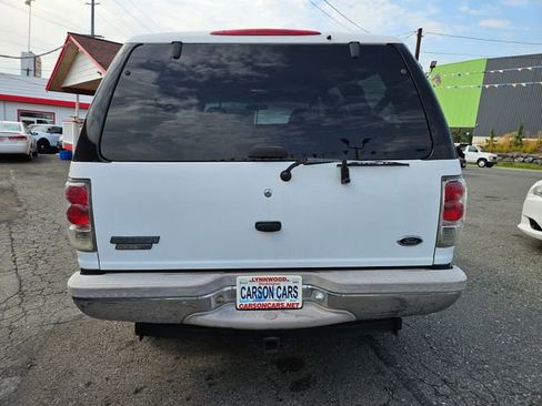 Used 1999 Ford Expedition XLT image 4