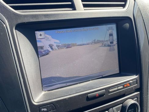 Used 2018 Ford Explorer XLT w/ Equipment Group 202A image 22