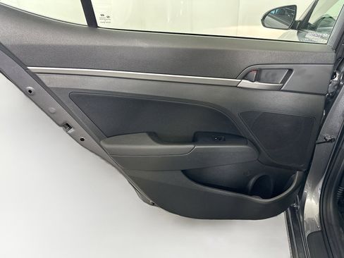 Used 2018 Hyundai Elantra Value Edition w/ Cargo Package FWD image 26