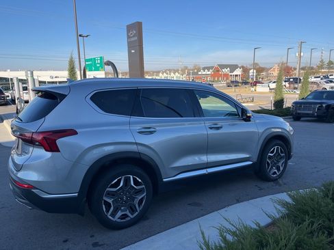 Certified 2023 Hyundai Santa Fe Limited image 4