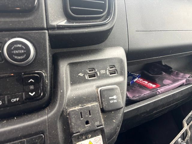 Used 2022 RAM ProMaster 1500 w/ Interior LED Lighting Group FWD image 16