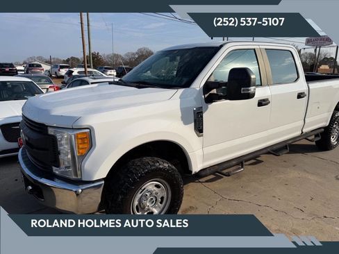 Used 2017 Ford F250 XL w/ Power Equipment Group image 1