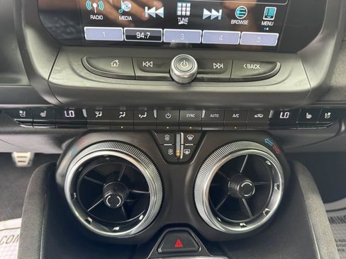 Used 2018 Chevrolet Camaro ZL1 RWD image 19