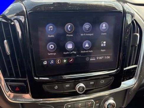 Used 2021 Chevrolet Traverse LT FWD image 21