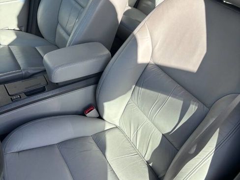 Used 2000 Lincoln LS image 13