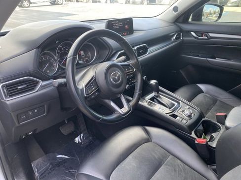 Used 2019 MAZDA CX-5 Touring image 12