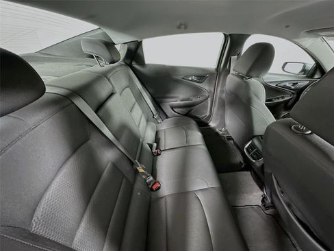 Used 2025 Chevrolet Malibu LT image 26