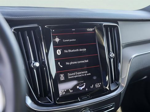 Used 2022 Volvo S60 B5 R-Design w/ Climate Package image 19