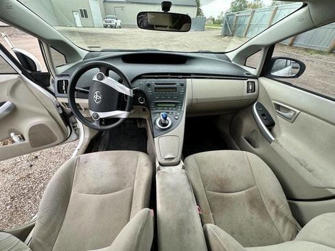 Used 2011 Toyota Prius Two FWD image 33